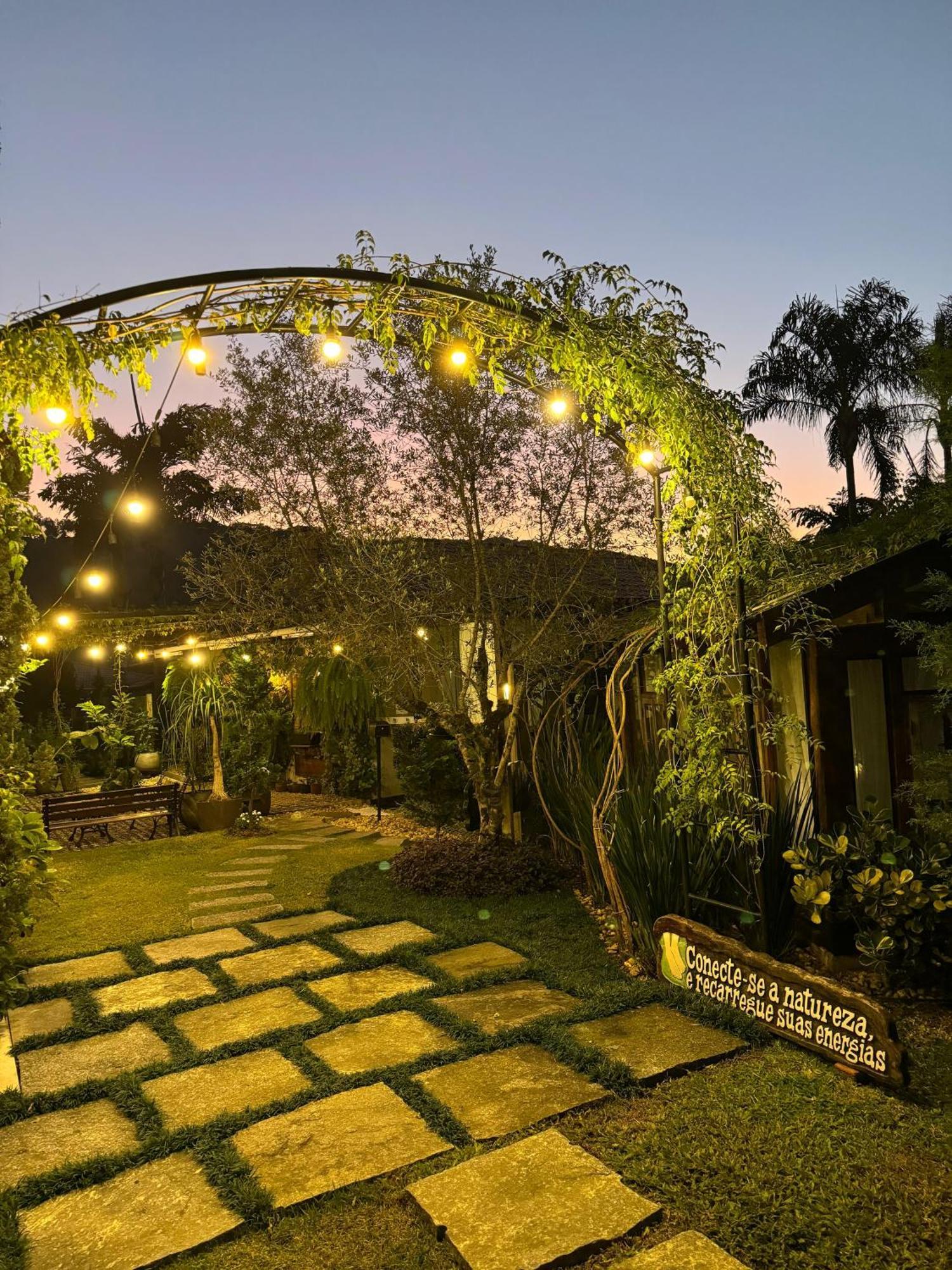 Pousada E Restaurante Casa Cida E Evandro Gaspar Exterior photo