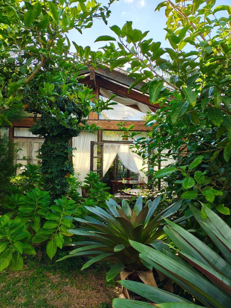 Pousada E Restaurante Casa Cida E Evandro Gaspar Exterior photo